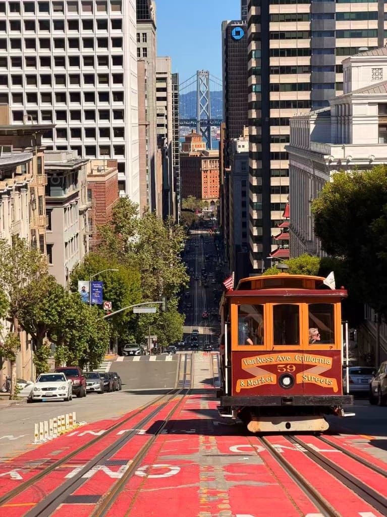 San Francisco cable car on California Street